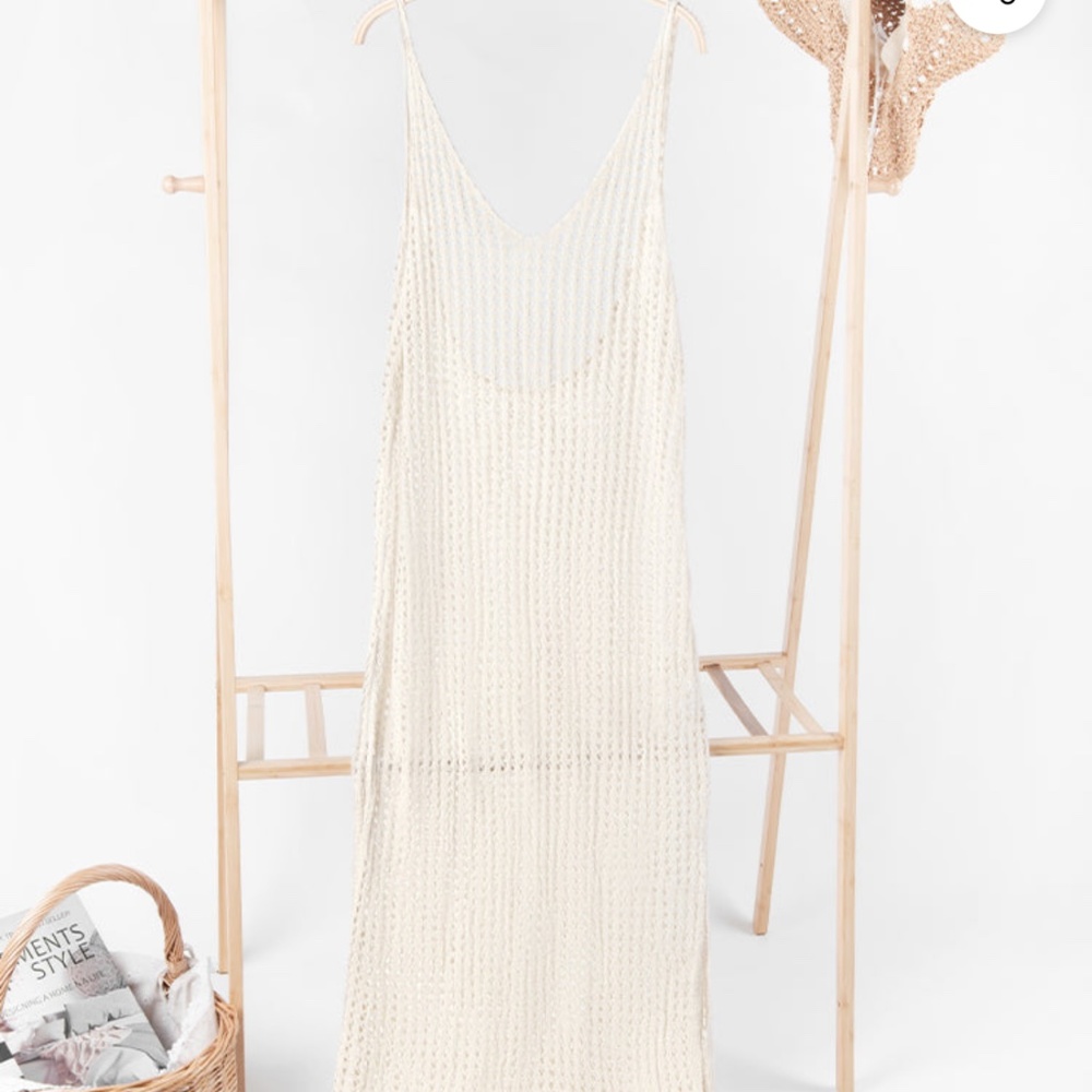 CUPSHE bari V-neck backless Crochet cover up